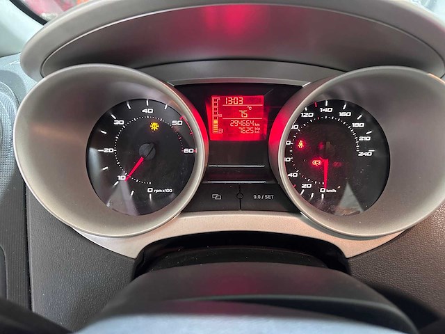 Seat - ibiza st - 1.2 tdi style eco. - 62-tgp-7 - afbeelding 18 van  19