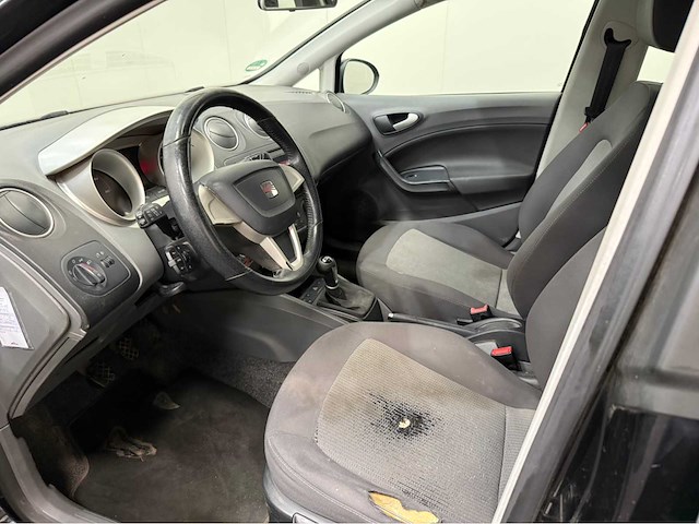 Seat - ibiza st 1.2 tdi style eco. - personenauto - 2010 - afbeelding 2 van  18
