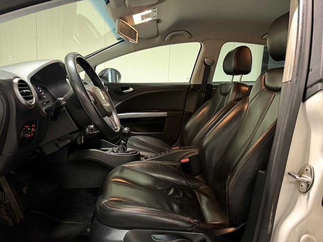 Seat - leon - 1.2 tsi eco.bns copa - car - 2011|85-rgz-2|iaw - afbeelding 2 van  23