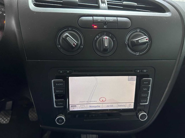 Seat - leon - 1.2 tsi good stuff - 45-lzz-4- 2010 - afbeelding 4 van  15