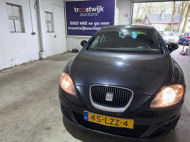 Seat - leon - 1.2 tsi good stuff - 45-lzz-4- 2010 - afbeelding 6 van  8