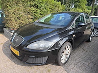 Seat - leon - 1.2 tsi reference - 47-ntn-2- 2010 - afbeelding 1 van  18