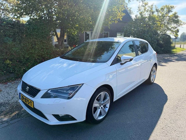 Seat - leon - 1.2 tsi style - 2013 - zp-875-t - personenauto - afbeelding 1 van  14