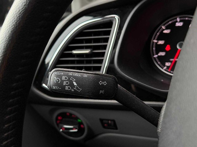 Seat - leon - 1.2 tsi style - car - 2015|r-570-rf|iaw - afbeelding 21 van  21