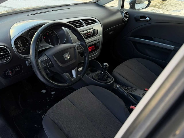 Seat - leon - 1.4 tsi style - car - 2010|42-kth-1|iaw - afbeelding 5 van  17