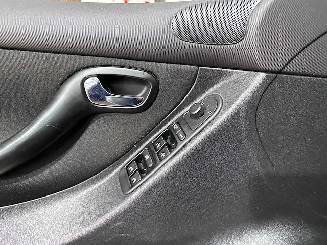 Seat - leon - 1.6-16v sport - 17-lv-sb- 2003 - afbeelding 2 van  18