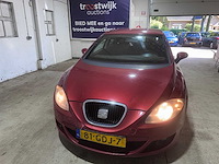 Seat - leon - 1.6 sport - 81-gdj-7- 2008 - afbeelding 17 van  19