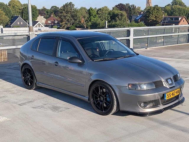Seat - leon - 1.8-20vt topsport custom build 430pk - personenauto - afbeelding 17 van  20