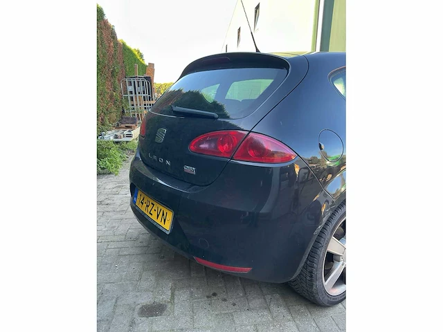 Seat - leon - 2.0 fsi stylance - 14-rz-vn - afbeelding 16 van  22