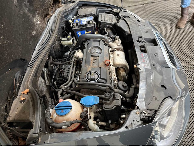 Seat - leon - personenauto - 2008 - afbeelding 9 van  23