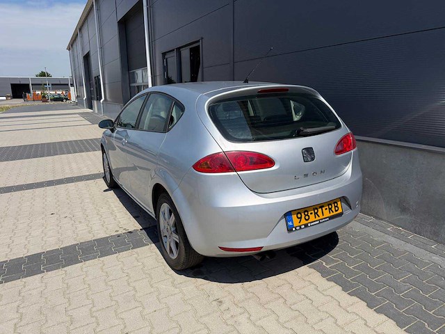 Seat - leon 2.0 tdi stylance - personenauto- 2005 - afbeelding 19 van  25