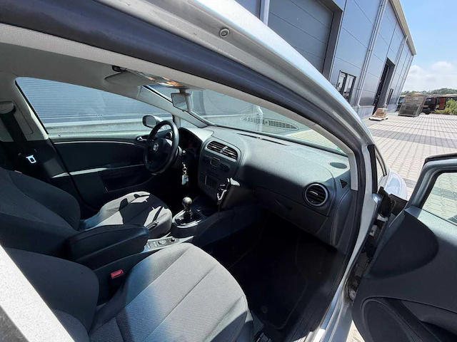 Seat - leon 2.0 tdi stylance - personenauto- 2005 - afbeelding 3 van  25