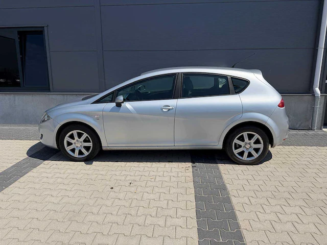 Seat - leon 2.0 tdi stylance - personenauto- 2005 - afbeelding 3 van  9
