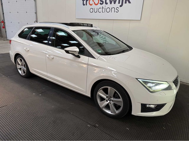 Seat - leon st - 1.4 tsi x-perience - personenauto - 2016 - afbeelding 24 van  26