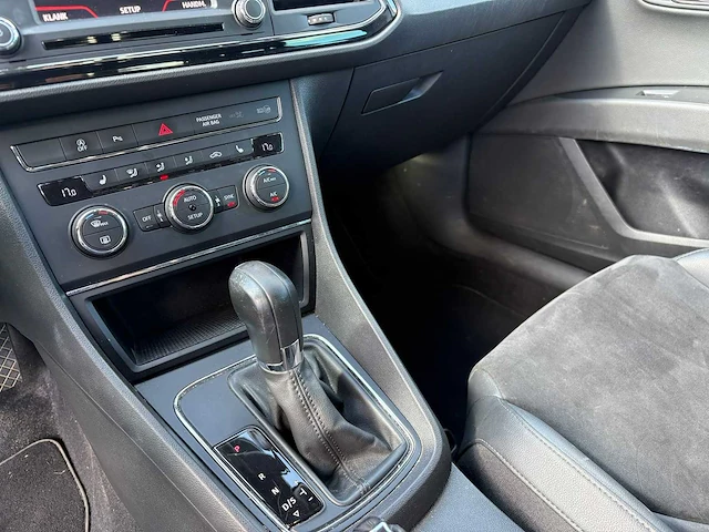 Seat - leon st - 1.6 tdi - 2014 - personenauto - afbeelding 3 van  21