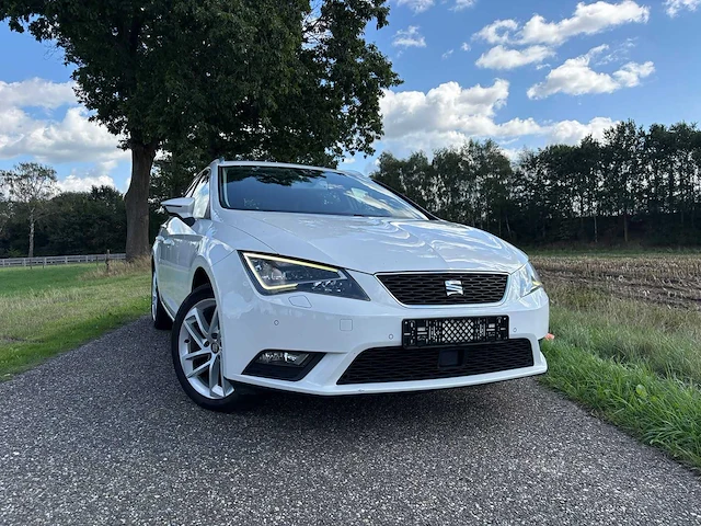 Seat - leon st - 1.6 tdi - 2014 - personenauto - afbeelding 12 van  21