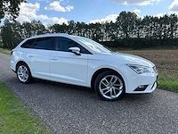 Seat - leon st - 1.6 tdi - 2014 - personenauto - afbeelding 16 van  21