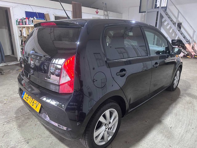 Seat - mii - 1.0 sport dynamic - gb-176-v- 2015 - afbeelding 12 van  17