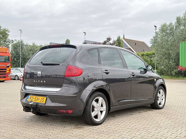 Seat altea 2.0 fsi businessline | 92-sh-js i - afbeelding 6 van  27