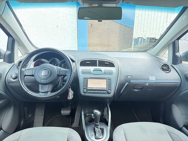 Seat altea 2.0 fsi businessline | 92-sh-js i - afbeelding 16 van  27
