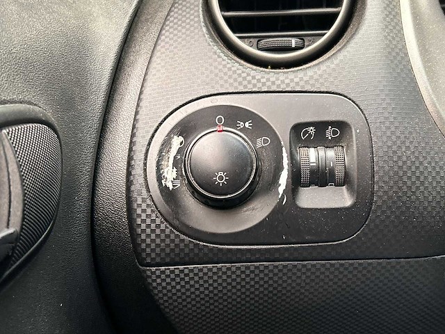 Seat altea 2.0 fsi stylance 2005 | 61-rd-xr - afbeelding 12 van  19