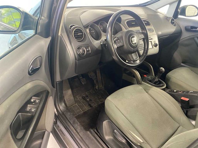 Seat altea 2.0 fsi stylance , 33-pj-tr - afbeelding 13 van  17