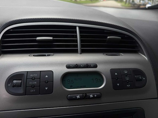 Seat altea 2.0 fsi stylance 41-rh-dg - afbeelding 3 van  16