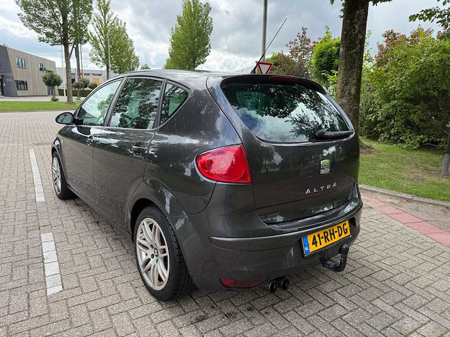 Seat altea 2.0 fsi stylance 41-rh-dg - afbeelding 10 van  16