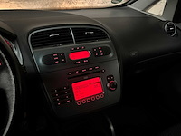 Seat altea xl 1.6 stylance 102pk 2007, 26-xk-zg - afbeelding 17 van  35