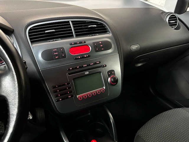 Seat altea xl 1.6 stylance 105pk 2007 (origineel-nl), 29-xj-rh - afbeelding 10 van  26