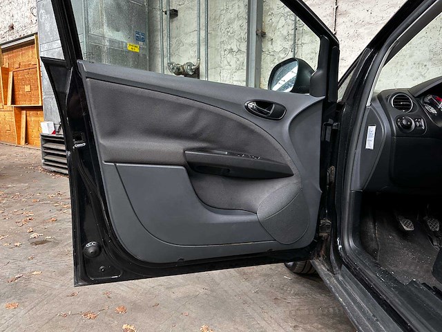 Seat altea xl 1.6 stylance 105pk 2007 (origineel-nl), 29-xj-rh - afbeelding 9 van  18