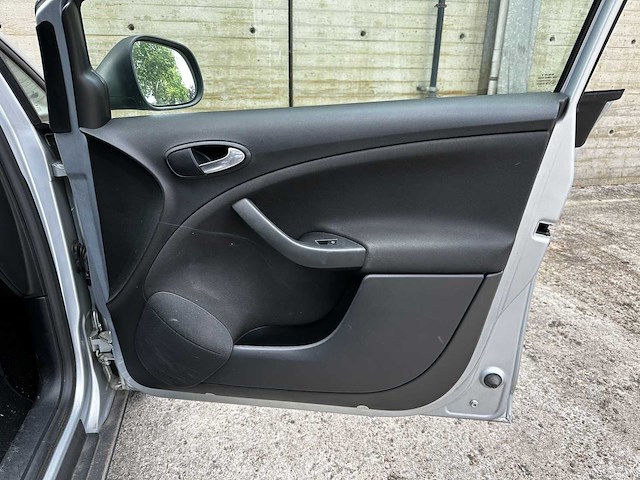 Seat altea xl 1.8 tfsi style 160pk 2011 (origineel-nl) automaat, 53-rgd-8 - afbeelding 30 van  50