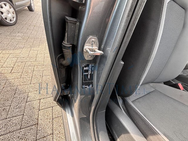 Seat arona 1.6 cr tdi style (eu6.2), 2018 - afbeelding 22 van  43