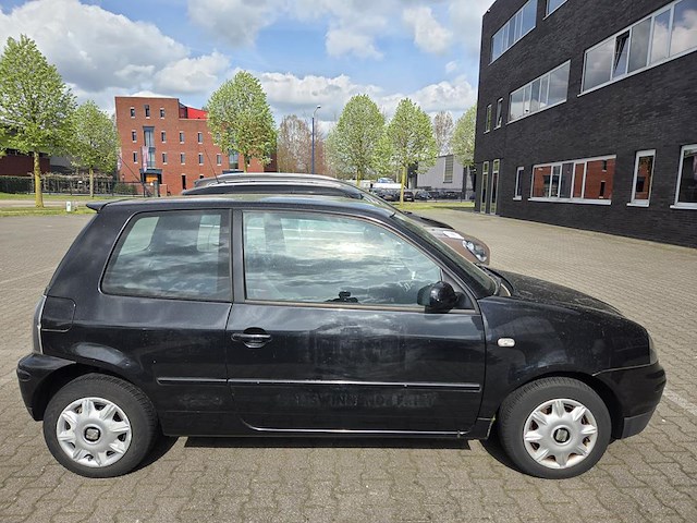 Seat arosa met kenteken 19-lr-dj - afbeelding 1 van  9
