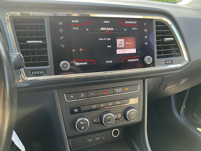 Seat ateca 1.5 tsi style business intense | h-907-tt - afbeelding 3 van  32