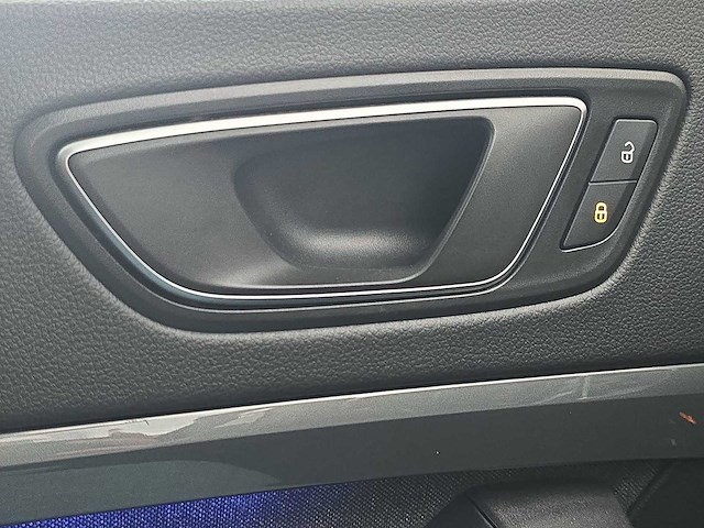 Seat ateca 2.0 tdi style business intense | n-219-vf - afbeelding 4 van  14