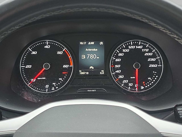 Seat ateca 2.0 tdi style business intense | n-219-vf - afbeelding 4 van  18