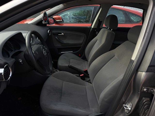 Seat cordoba 1.4-16v signo , 62-nv-ks - afbeelding 5 van  8