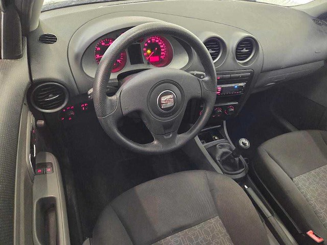Seat cordoba 1.6-16v trendstyle 2007 | 38-xs-nh - afbeelding 13 van  16