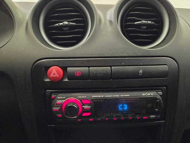 Seat cordoba 1.6-16v trendstyle 2007 | 38-xs-nh - afbeelding 6 van  21
