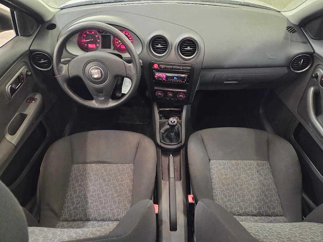 Seat cordoba 1.6-16v trendstyle 2007 | 38-xs-nh - afbeelding 16 van  22