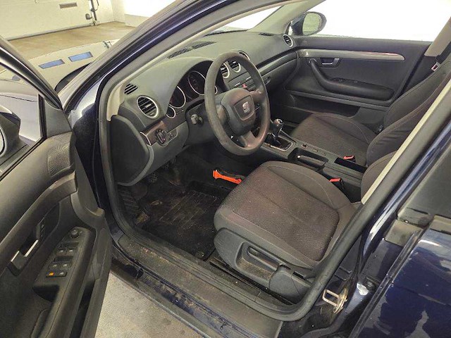 Seat exeo st 1.6 reference ; 13-kpp-6 - afbeelding 4 van  17
