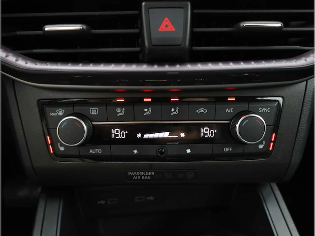 Seat ibiza 1.0 tsi 2022 automaat - afbeelding 10 van  33