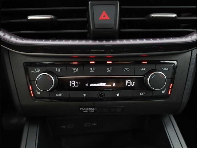 Seat ibiza 1.0 tsi 2022 automaat - afbeelding 10 van  33