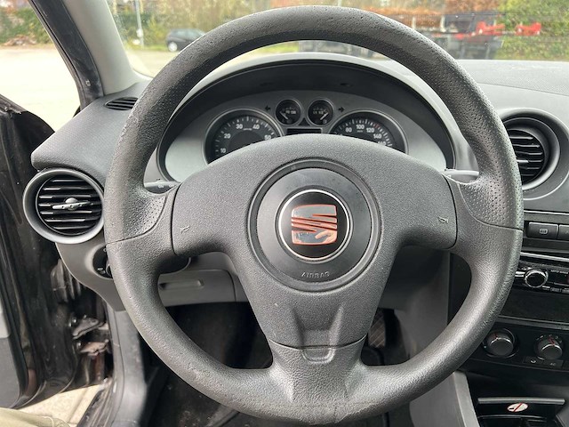 Seat ibiza 1.2-12v trendstyle 2008 | airco | 10-zk-dk - afbeelding 19 van  23