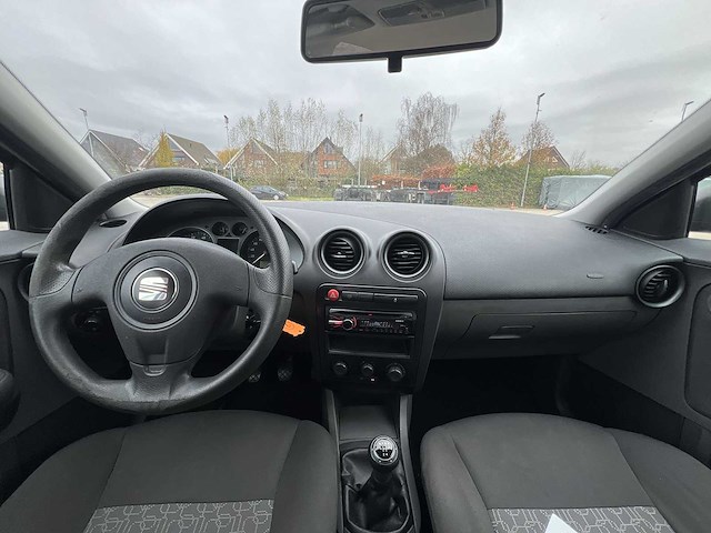 Seat ibiza 1.2-12v trendstyle 2008 | airco | 10-zk-dk - afbeelding 5 van  9