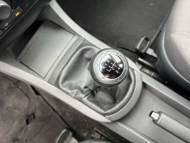 Seat ibiza 1.2-12v trendstyle 2008 | airco | 10-zk-dk - afbeelding 10 van  23