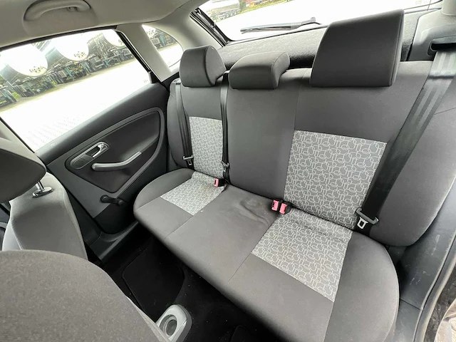 Seat ibiza 1.2-12v trendstyle 2008 | airco | 10-zk-dk - afbeelding 11 van  23