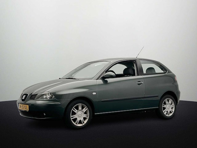Seat ibiza 1.4-16v signo 2002 | 74-js-dl - afbeelding 5 van  36