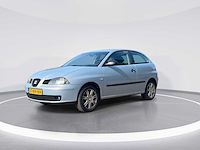 Seat ibiza 1.4-16v sport 2003 | 37-nh-nh - afbeelding 10 van  17
